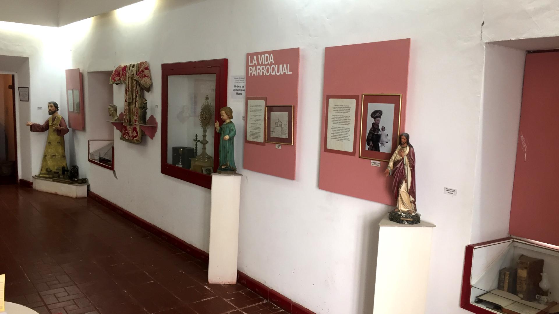 Interior Museo Parroquial de Barraza