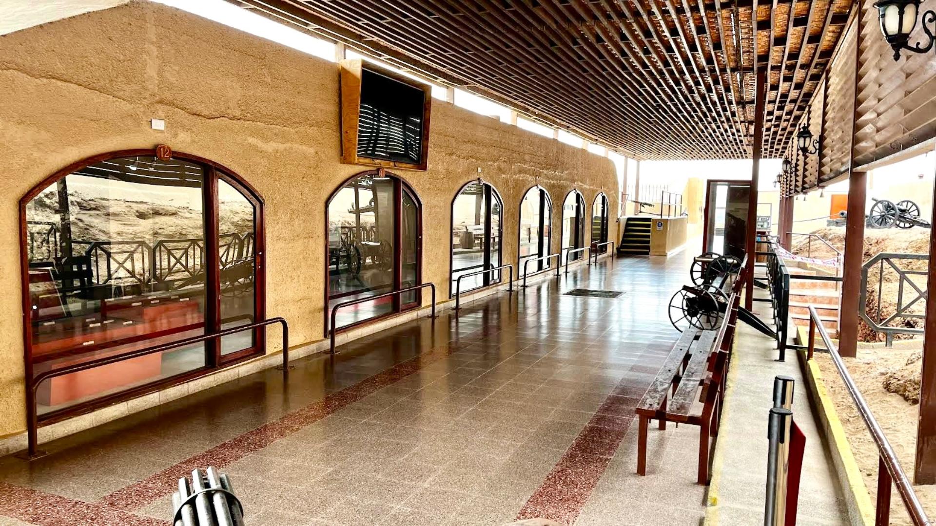 Pasillo superior de la muestra expositiva 