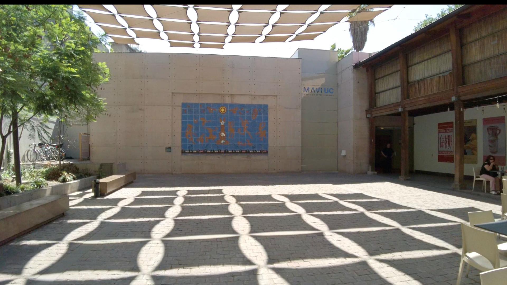Imagen fachada Museo de Artes Visuales MAVI UC